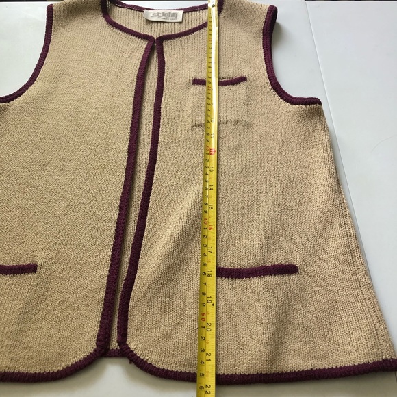 Vintage St John Contrast Knit Vest - Picture 11 of 12